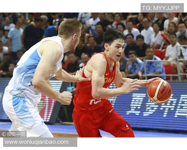 中国蓝队对阵乌克兰精彩直播全程回顾与赛后分析 中国蓝队对阵乌克兰精彩直播全程回顾与赛后分析